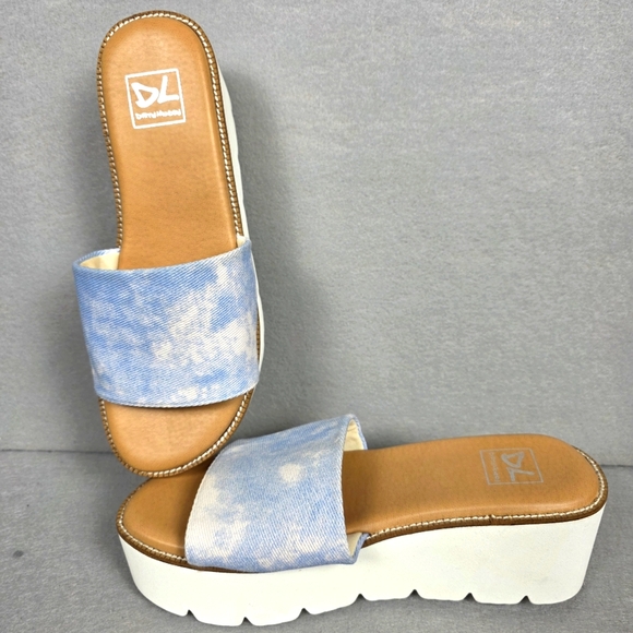 Dirty‎ Laundry Pivot Sandal Women's Size 9 Blue/White Platform Slides - Picture 1 of 8